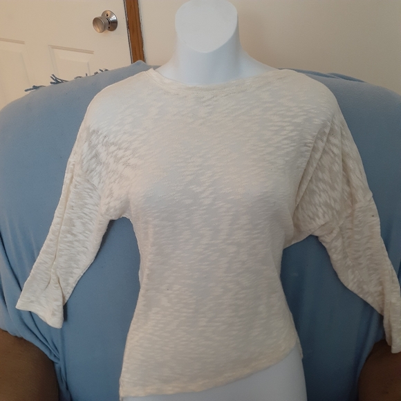 Juniors' Pullover Sweater - Picture 1 of 4